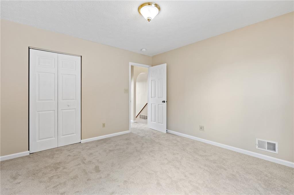6 Wellington Court McKees Rocks, PA 15136 - Photo 16 of 24 a view of an empty room