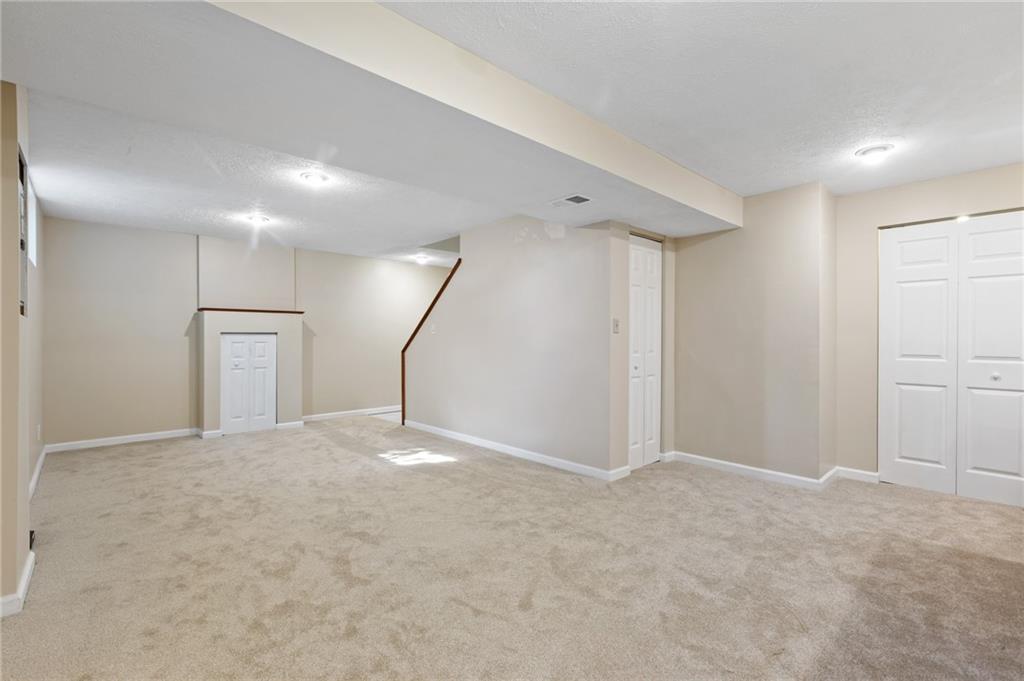 6 Wellington Court McKees Rocks, PA 15136 - Photo 21 of 24 a view of an empty room