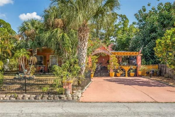 $525,000 | 305 North Lauber Way, Tampa, FL 33609