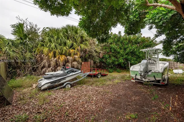 a view of a house with a patio
