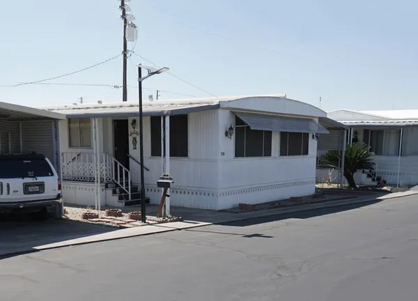 $75,000 | 1551 6th Ave Drive, Unit 38, Kingsburg, CA 93631