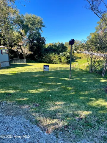 $249,500 | 1128 Glancy Road, Swansboro, NC 28584