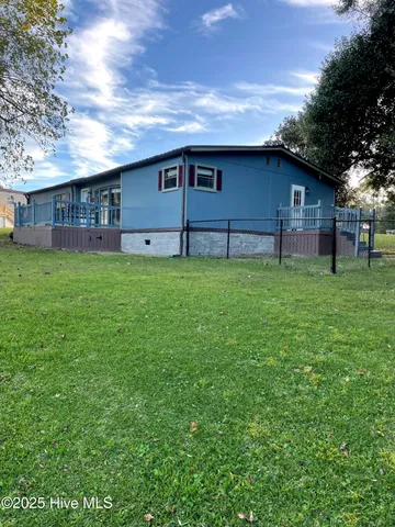 $249,500 | 1128 Glancy Road, Swansboro, NC 28584