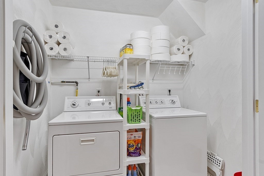 216 Rangeway Road, Unit 183 Billerica, MA 01862 - Photo 23 of 35 a utility room with dryer and washer