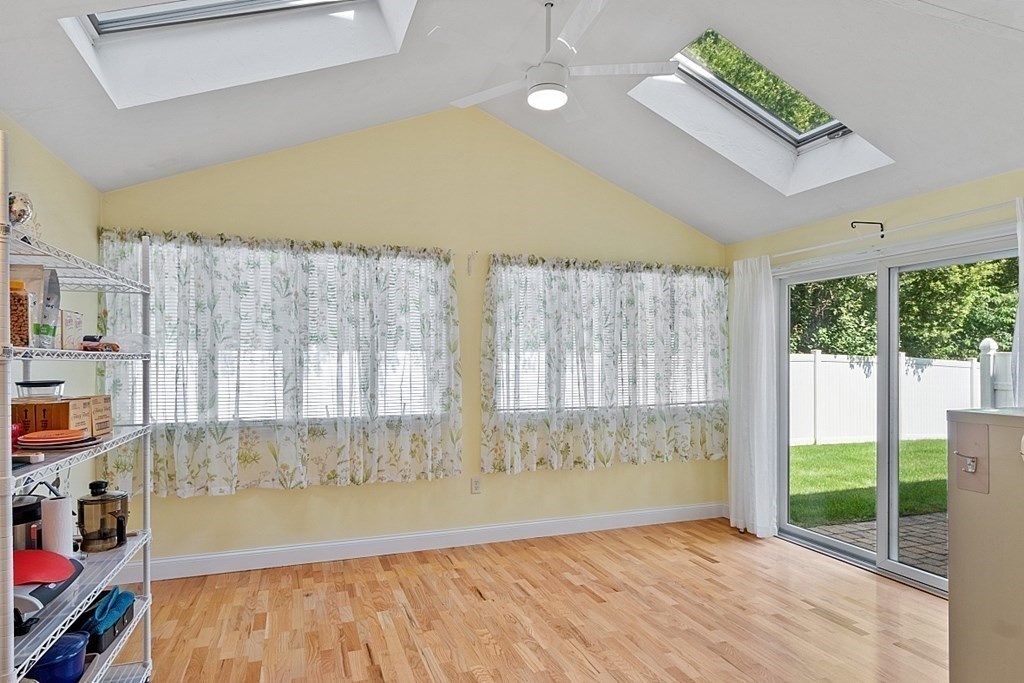 216 Rangeway Road, Unit 183 Billerica, MA 01862 - Photo 10 of 35 a view of an empty room and window