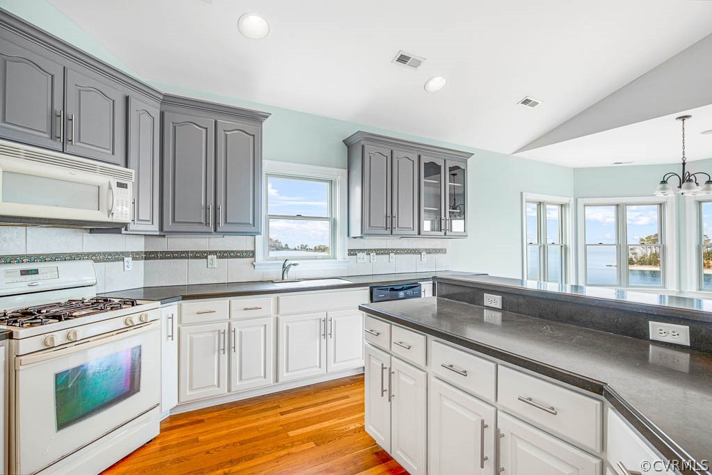 838 Long Point Lane Topping, VA 23169 - Photo 18 of 49 Gallery Image 18