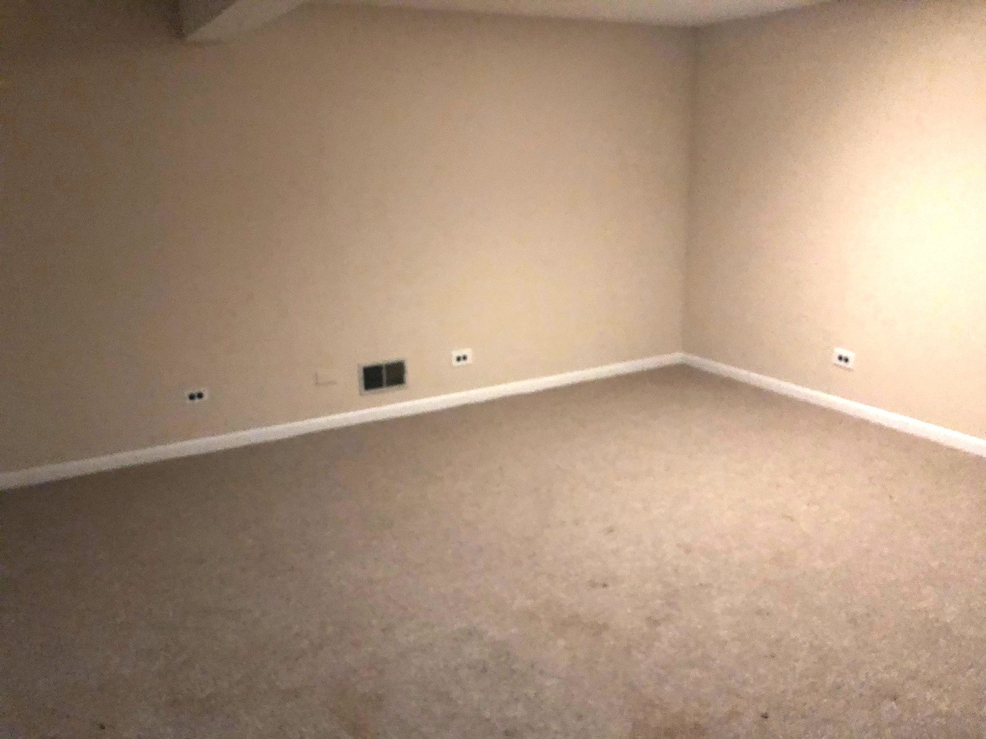 1347 Tyrell Avenue Park Ridge, IL 60068 - Photo 11 of 13 a view of an empty room