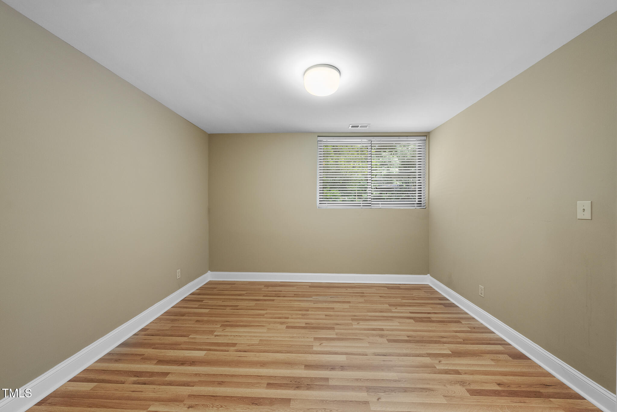 1705 Nottingham Road Raleigh, NC 27607 - Photo 15 of 34 DSC01308