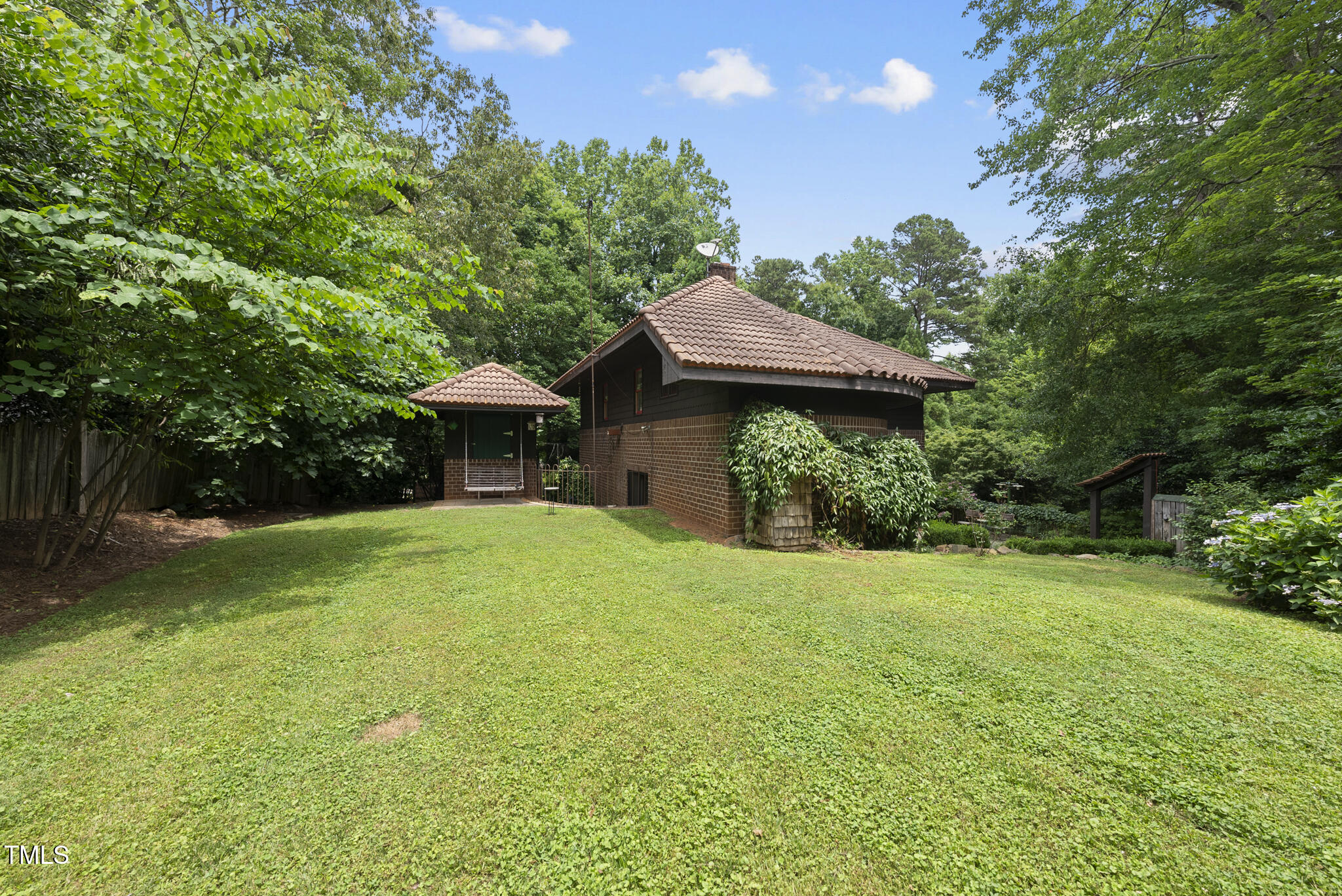 1705 Nottingham Road Raleigh, NC 27607 - Photo 29 of 34 DSC01290