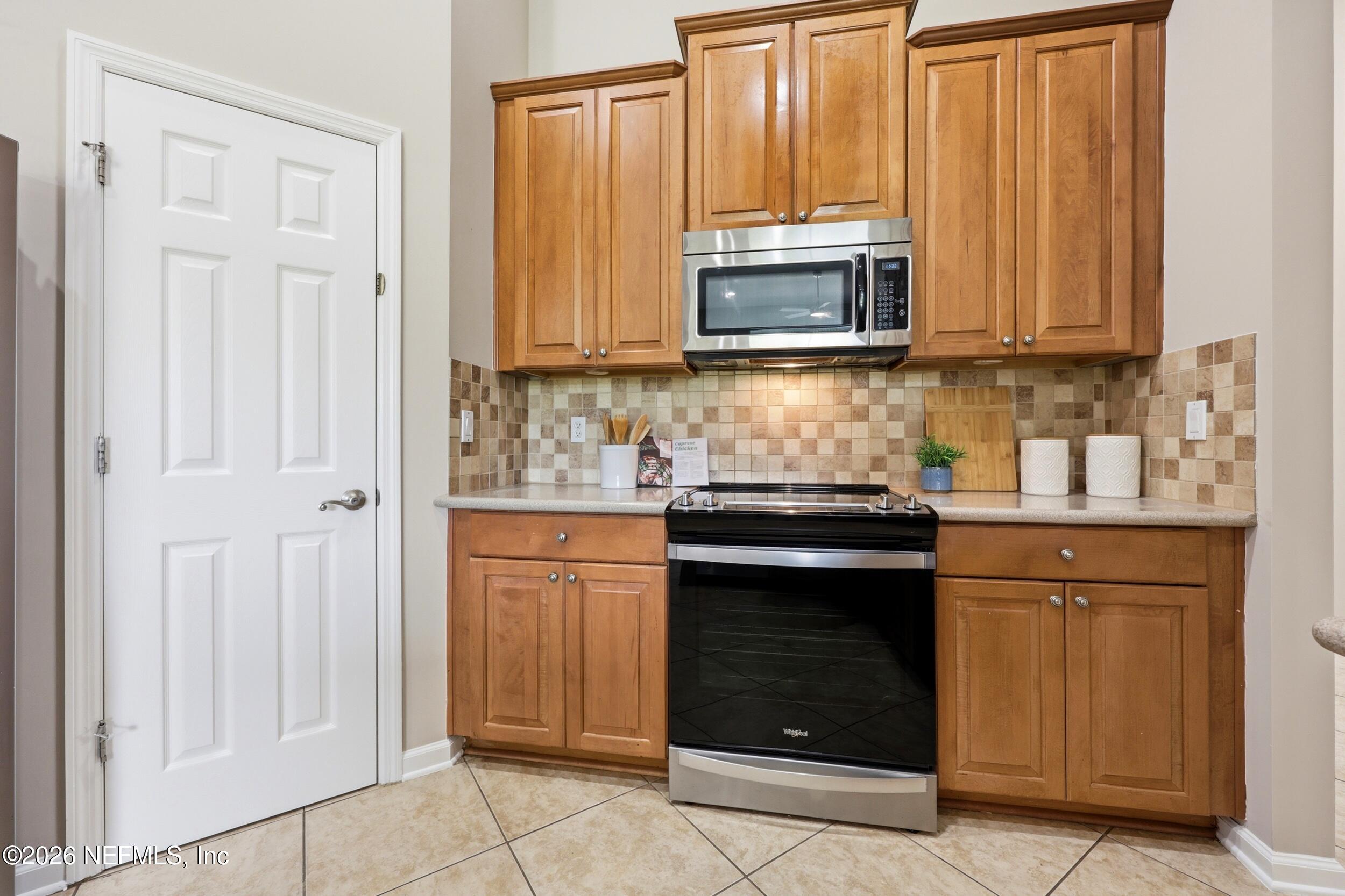 14218 Big Spring Street Jacksonville, FL 32258 - Photo 18 of 97 17_the real estateographers_016
