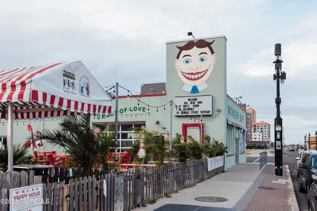 a view of a cafe with an outdoor space