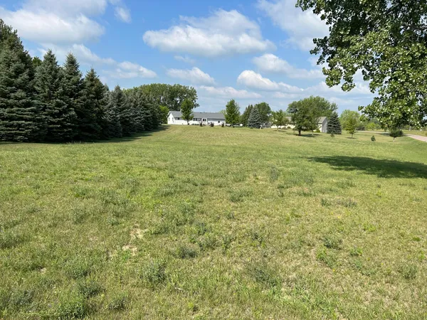 $25,000 | 6007 Rolling Hills Drive Southwest, Montevideo, MN 56265