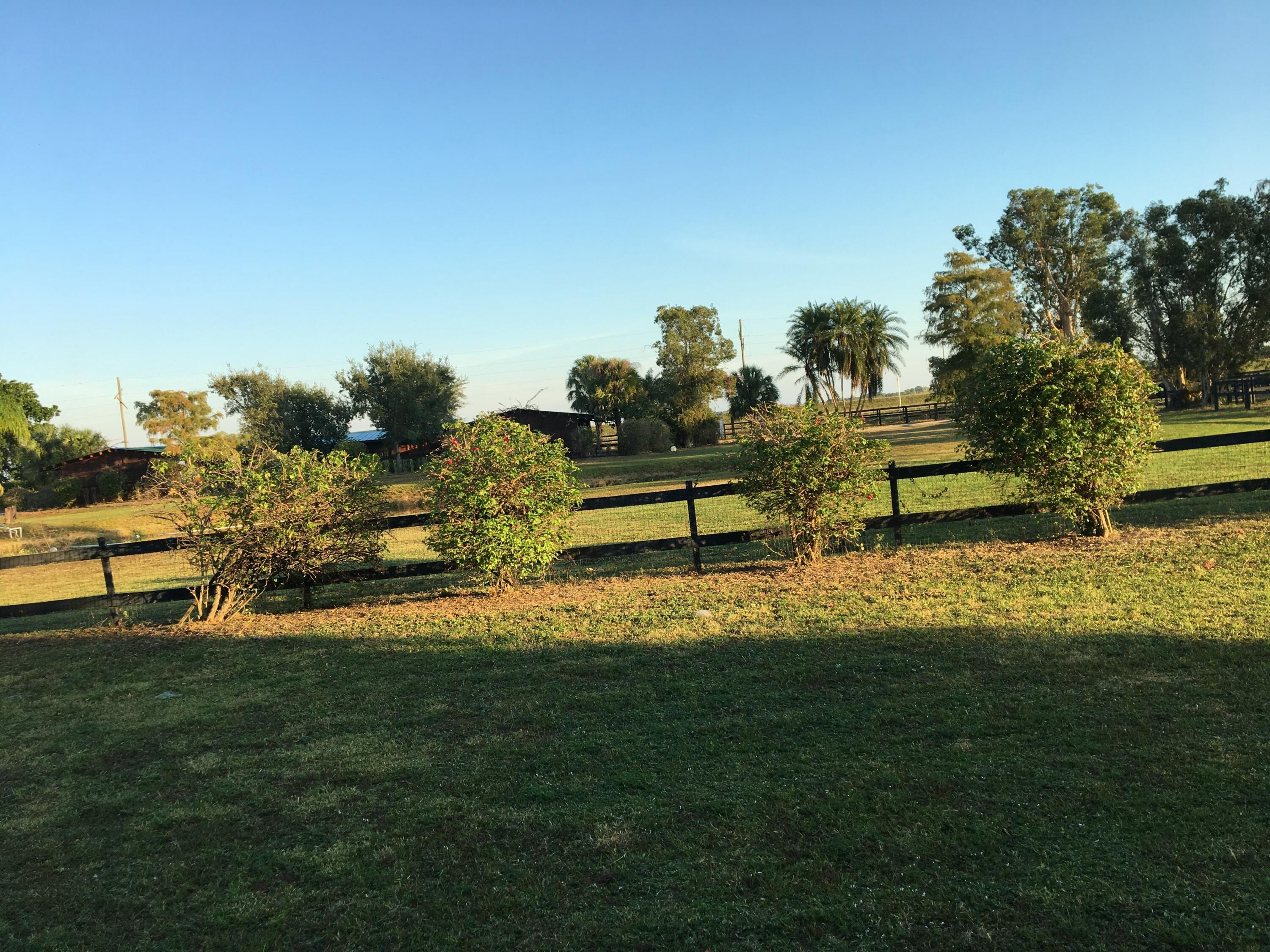 16163 Rustic Road Wellington, FL 33470 - Photo 26 of 29 tempImagemARja9