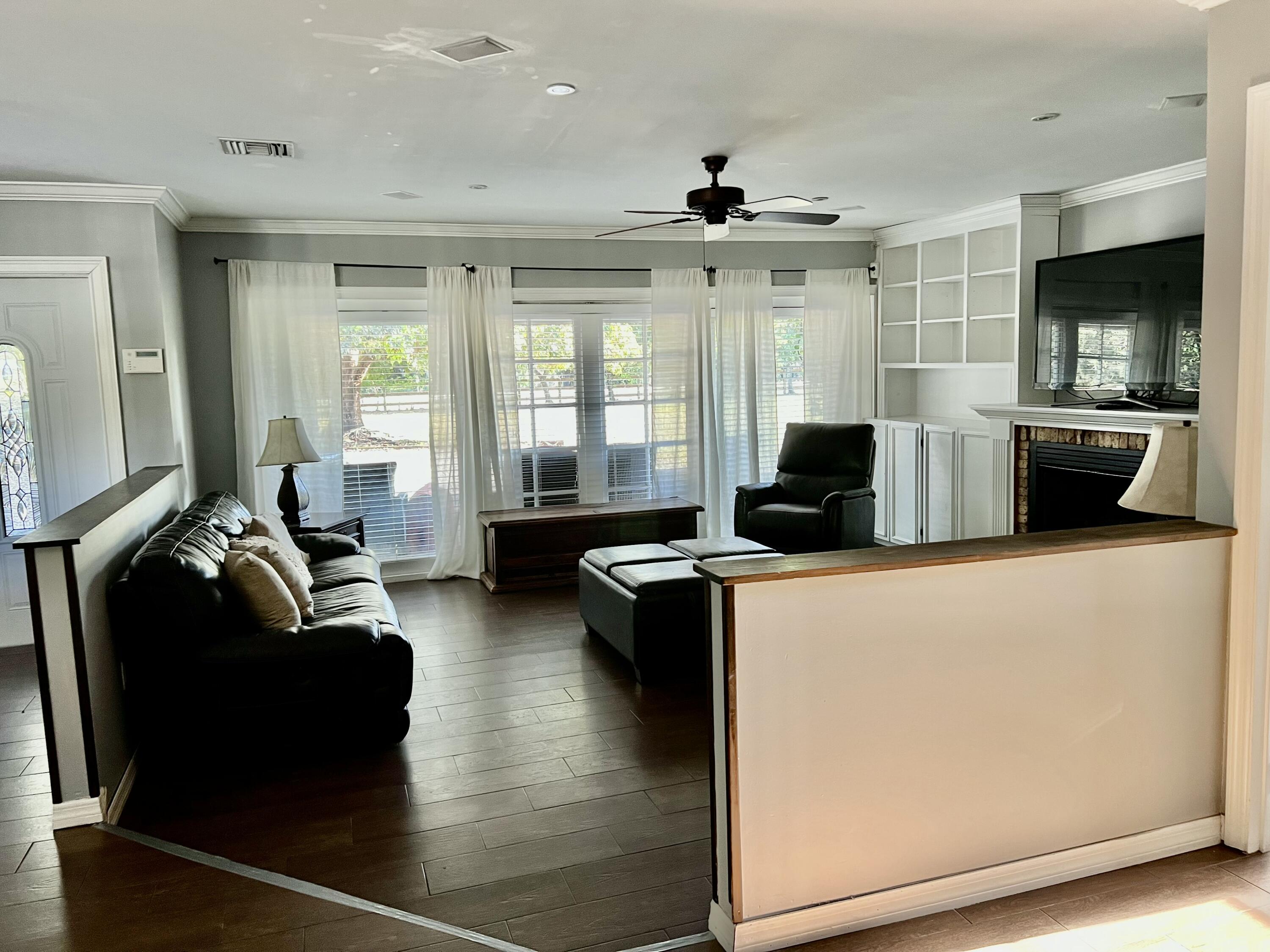 16163 Rustic Road Wellington, FL 33470 - Photo 7 of 29 IMG_0859