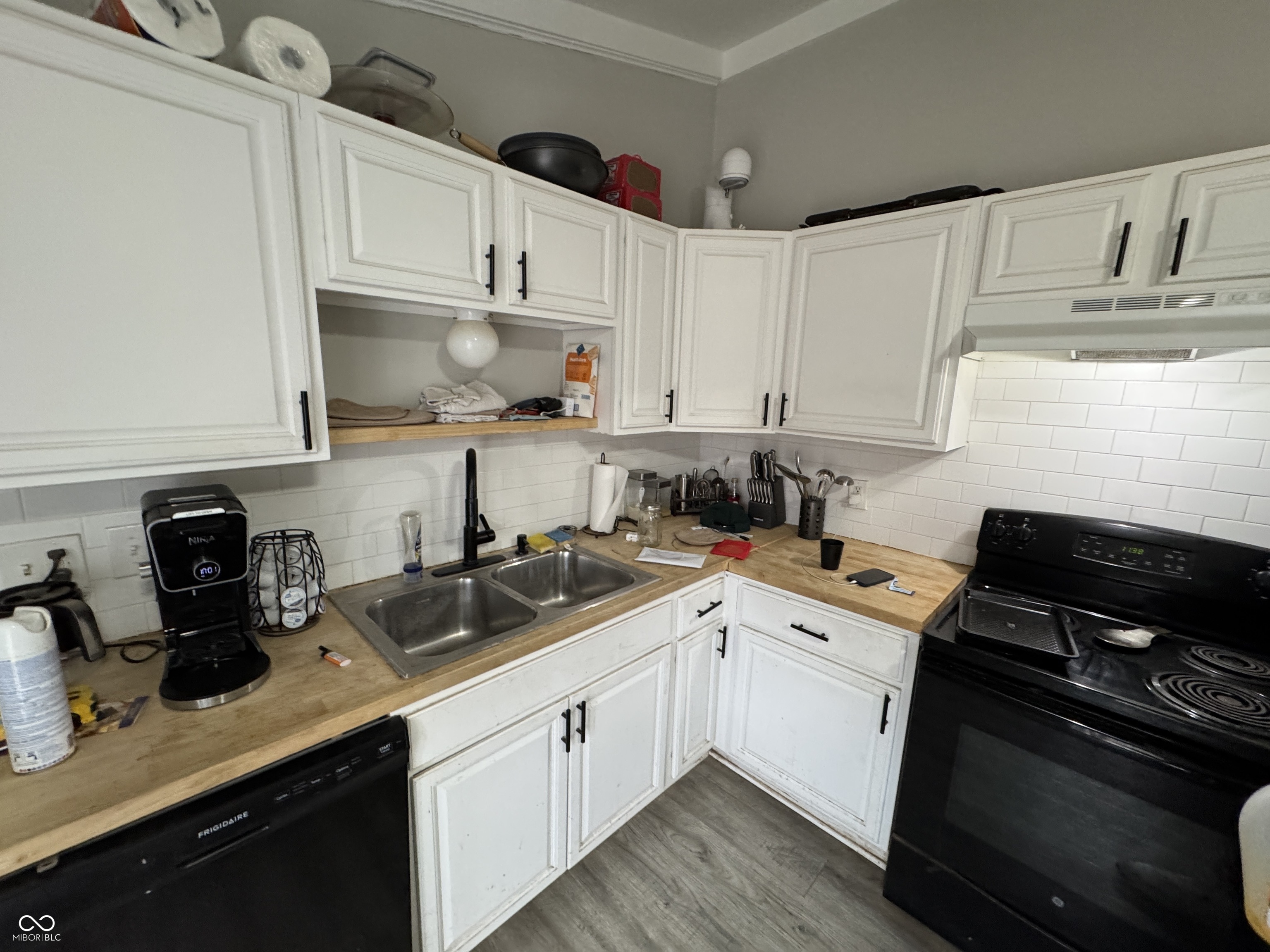 2322 Silver Maple Court Indianapolis, IN 46222 - Photo 6 of 16