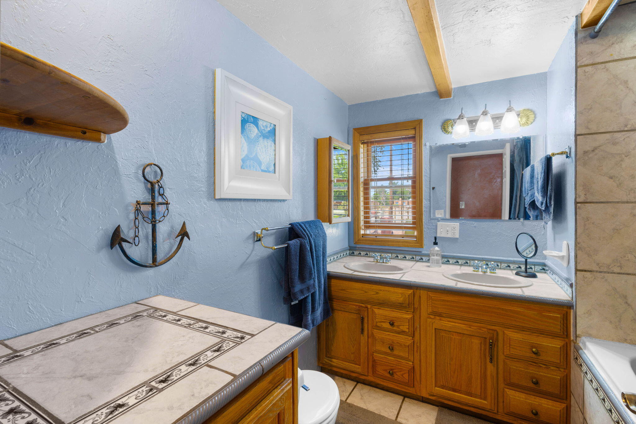 125 Walden Road Corrales, NM 87048 - Photo 19 of 47 Gallery Image 19