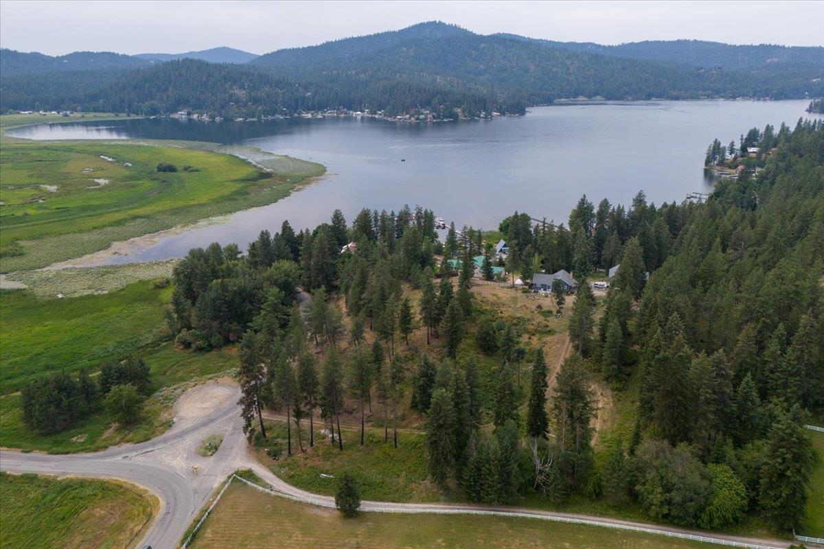 24321 East Hauser Lake Road Newman Lake, WA 99025 - Photo 5 of 12