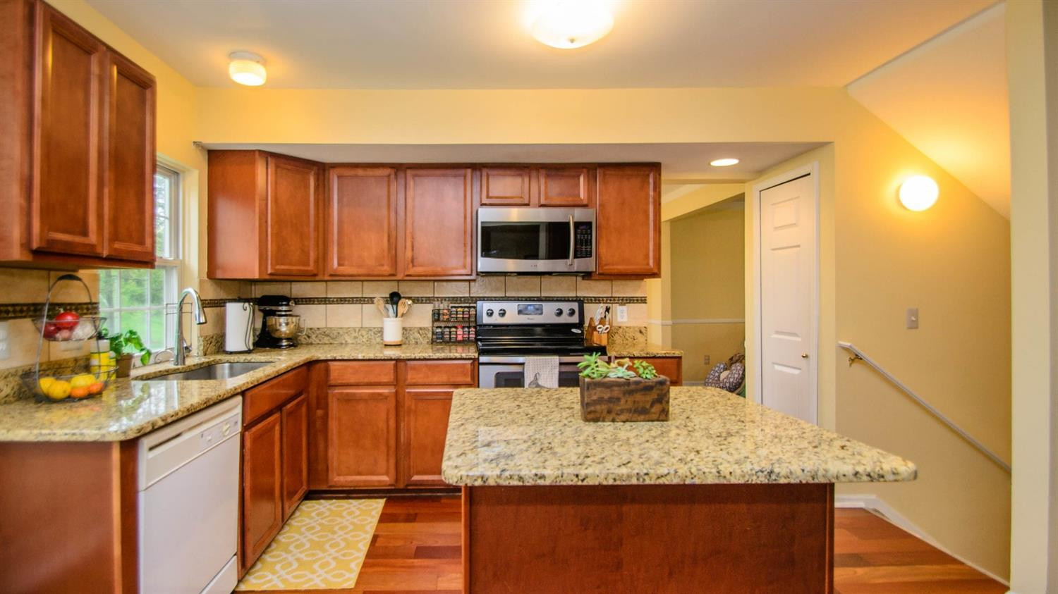 2244 Spring Ridge Drive Ann Arbor, MI 48103 - Photo 6 of 44 Photo 6