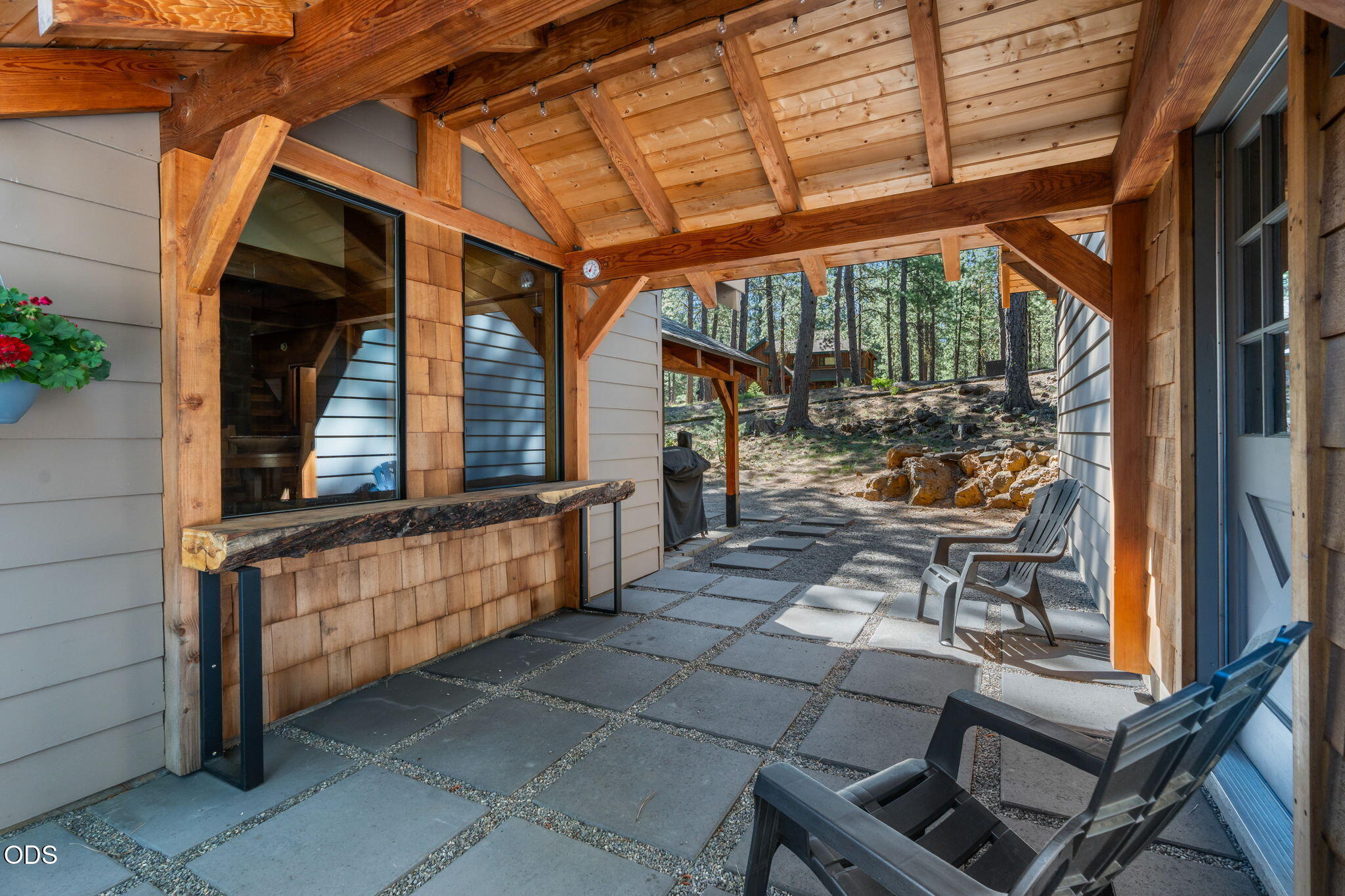 13737 Speedwell, Unit GM 87 Black Butte Ranch, OR 97759 - Photo 6 of 36