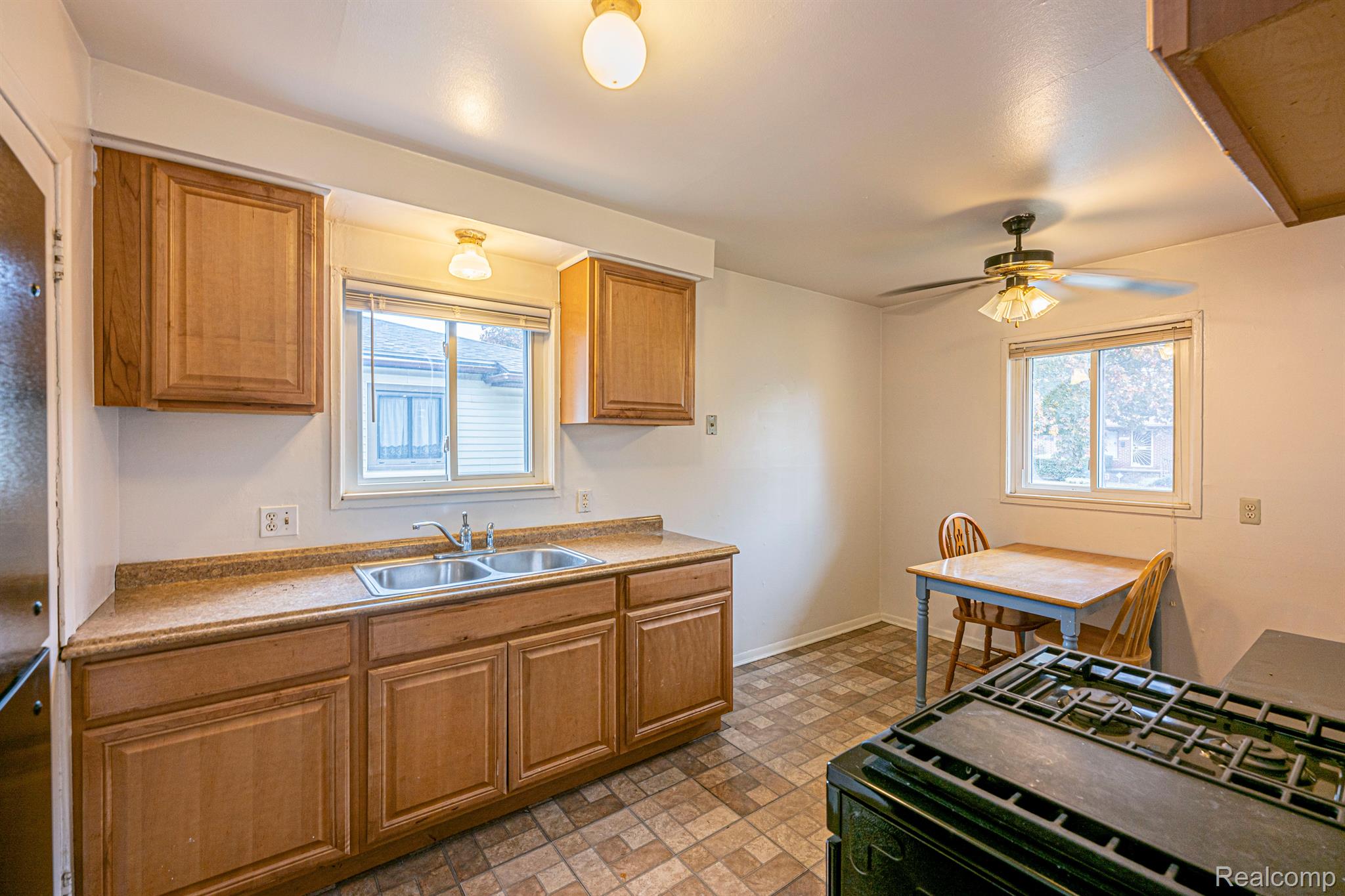 26684 Colgate Street Inkster, MI 48141 - Photo 8 of 27 Gallery Image 8
