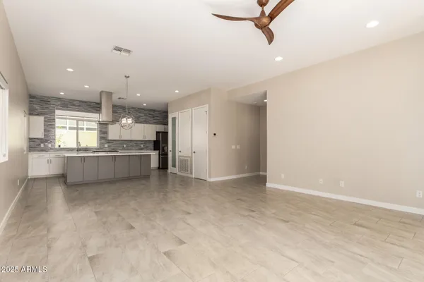 $619,900 | 325 East Coronado Road, Unit 10, Phoenix, AZ 85004