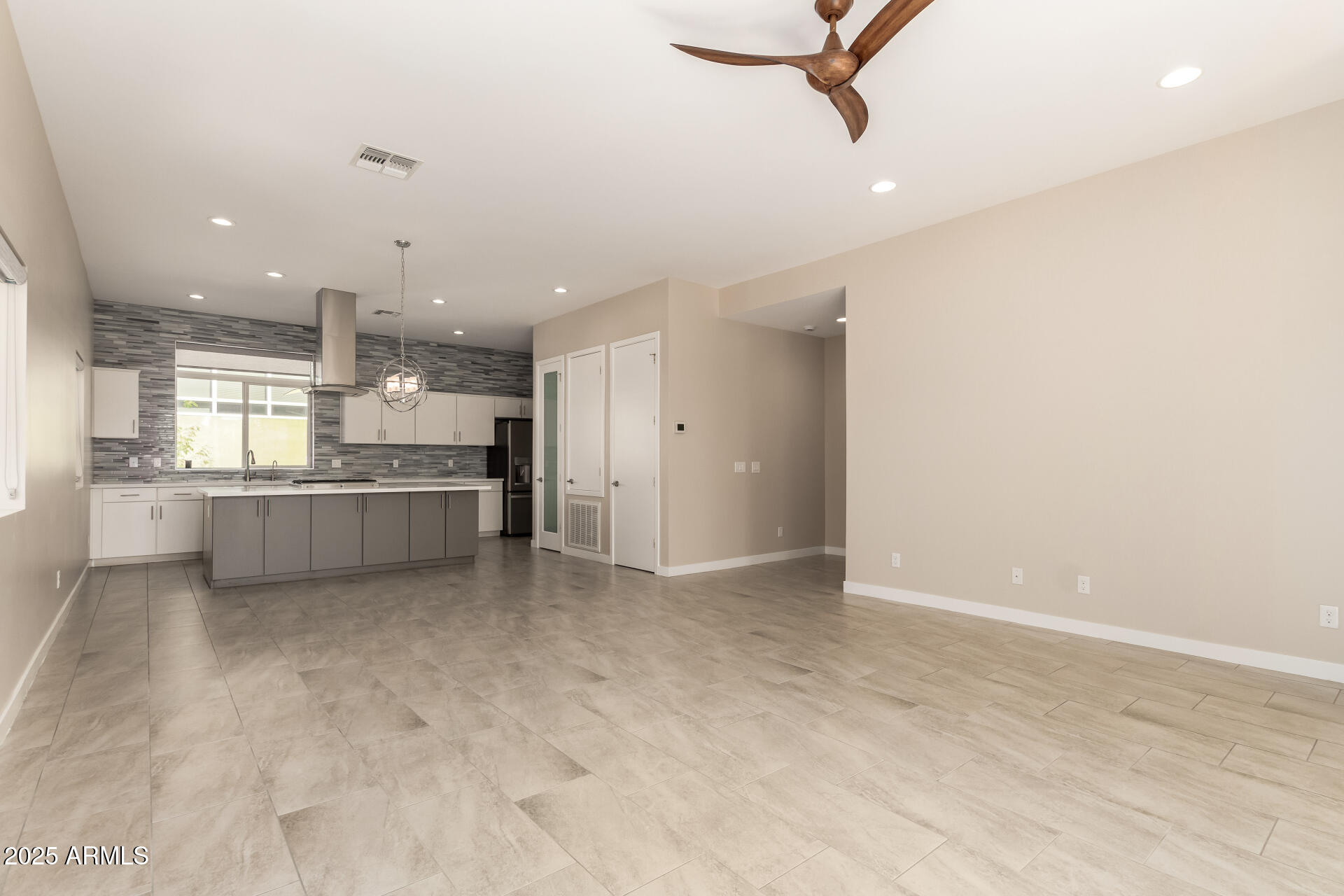 325 East Coronado Road, Unit 10 Phoenix, AZ 85004 - Photo 5 of 32 07 Coronado