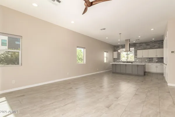 $619,900 | 325 East Coronado Road, Unit 10, Phoenix, AZ 85004