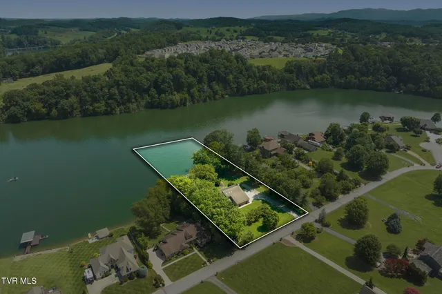 $1,325,808 | 218 Lake Meadow Drive, Gray, TN 37615