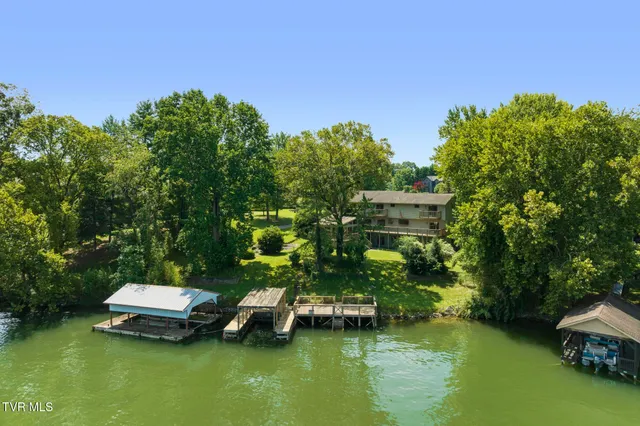 $1,325,808 | 218 Lake Meadow Drive, Gray, TN 37615