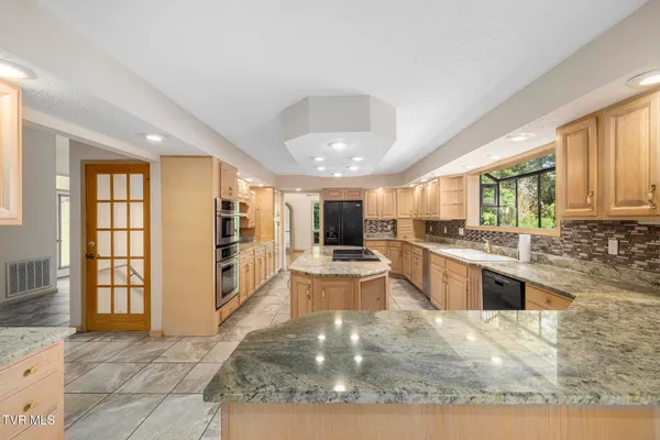 $1,325,808 | 218 Lake Meadow Drive, Gray, TN 37615