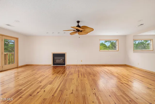 $1,325,808 | 218 Lake Meadow Drive, Gray, TN 37615