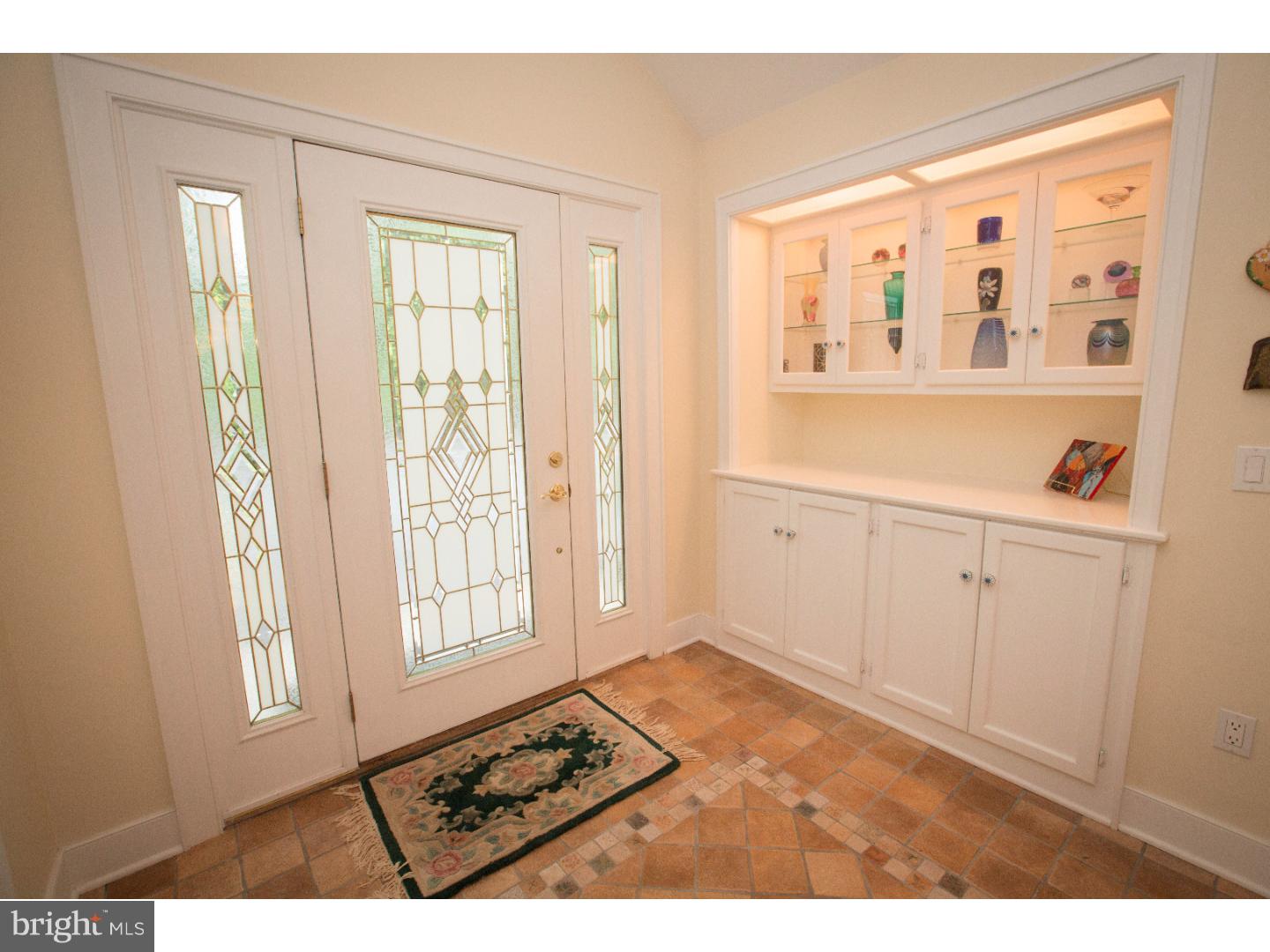 52 North Mill Road West Windsor, NJ 08550 - Photo 4 of 25 Foyer