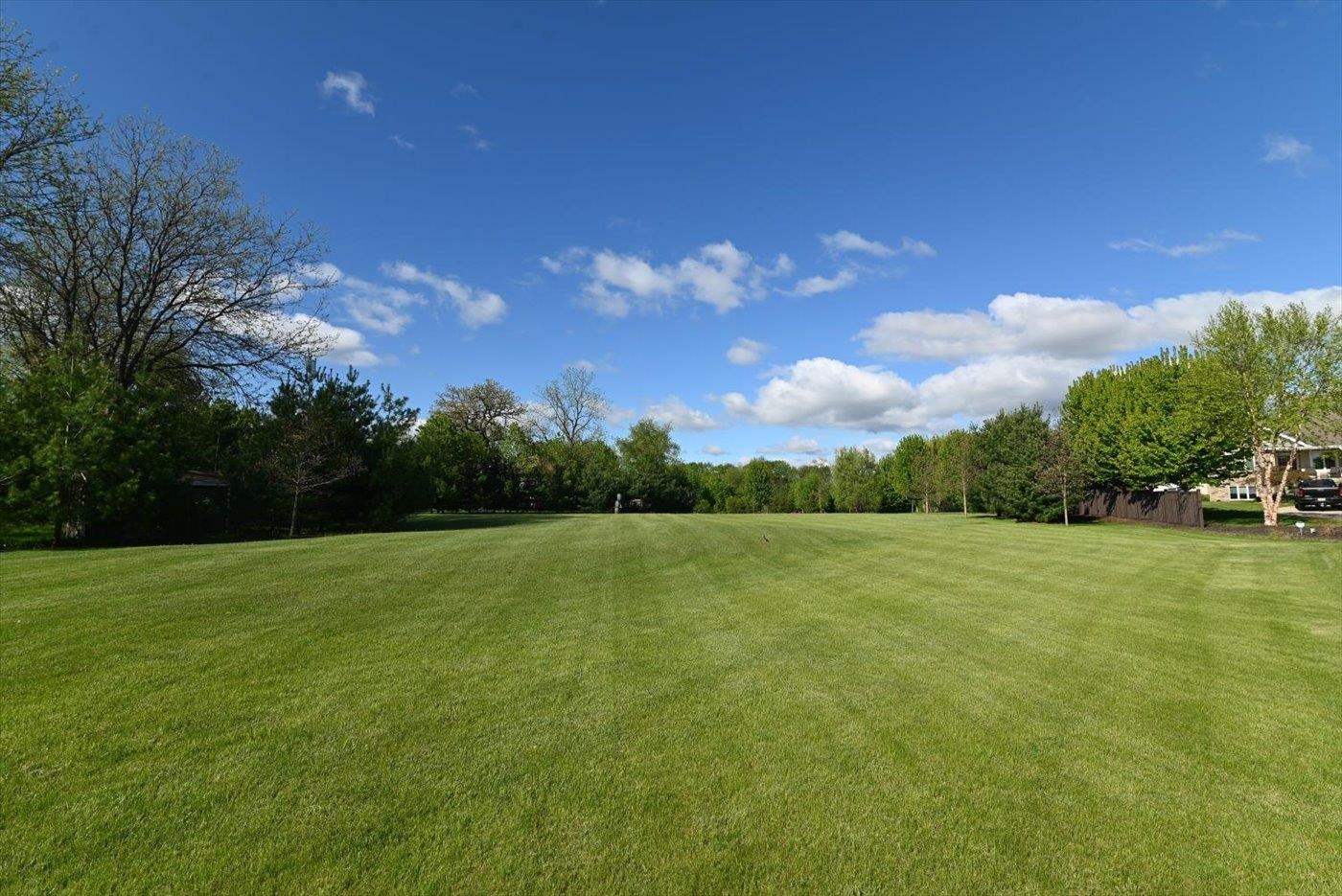 6415 South Windsor Prairie Road DeForest, WI 53532 - Photo 13 of 49 Gallery Image 13
