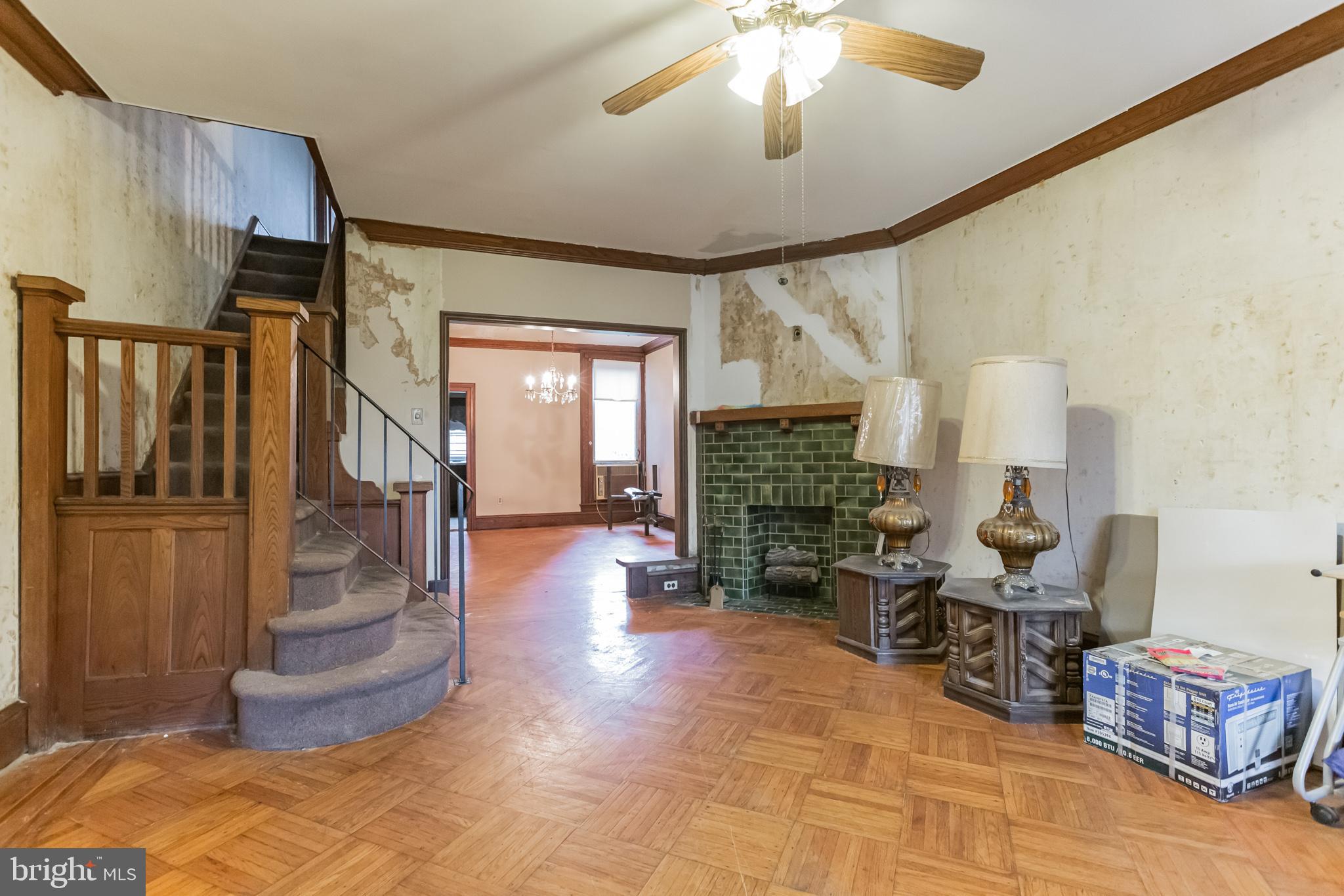 737 Wynnewood Road Philadelphia, PA 19151 - Photo 21 of 29 Living Room 2