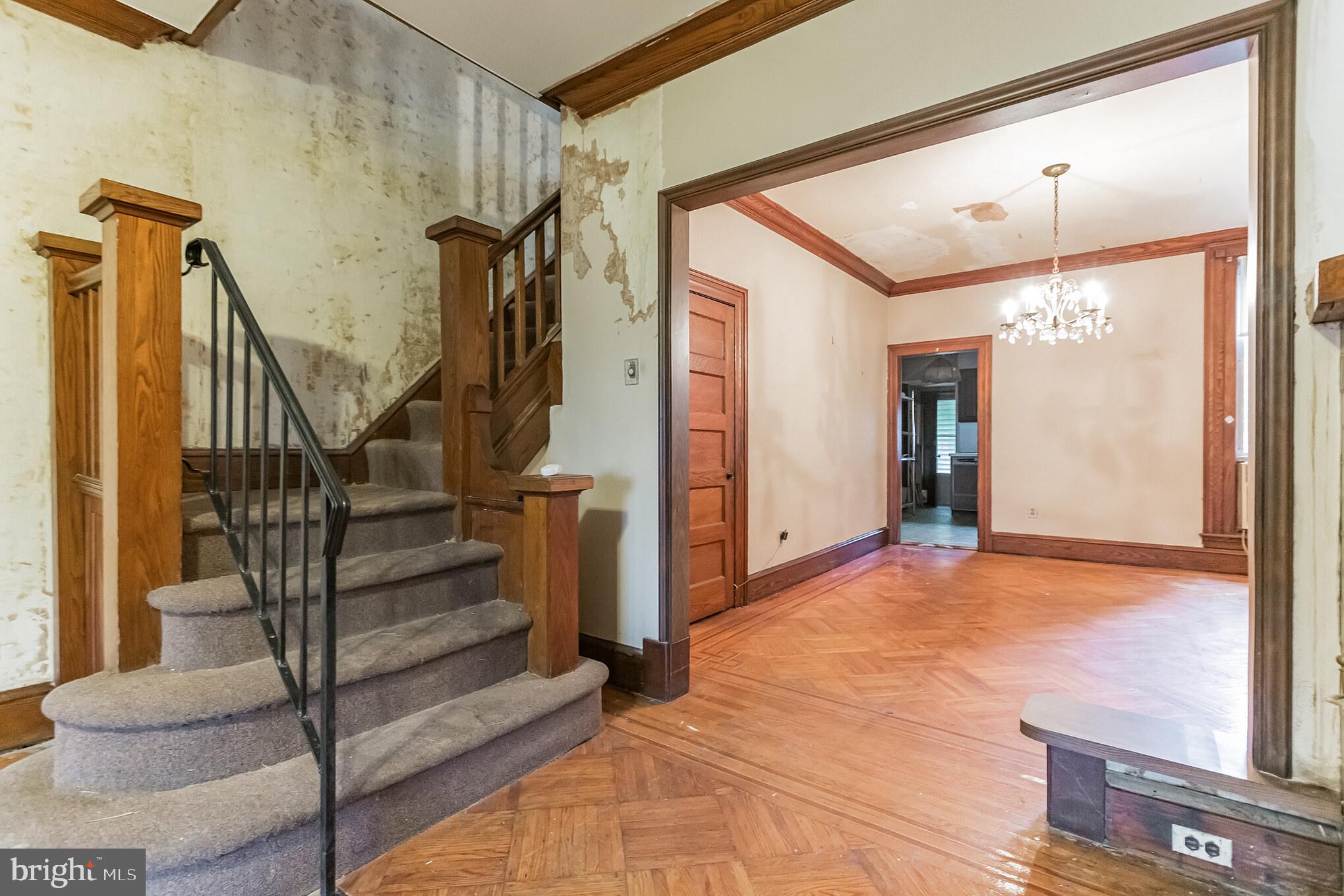 737 Wynnewood Road Philadelphia, PA 19151 - Photo 23 of 29 Living Room 4