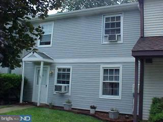 69 Berkshire Road Sicklerville, NJ 08081 - Photo 3 of 4 Gallery Image 3