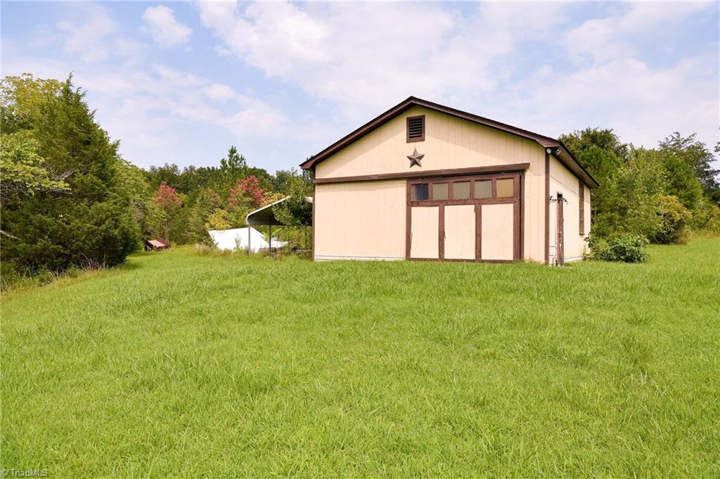 1131 Hannerville Road Lexington, NC 27292 - Photo 13 of 39 Gallery Image 13