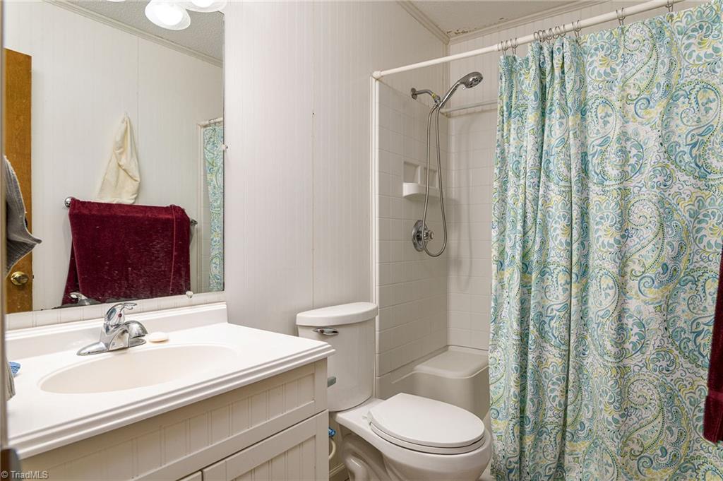 1131 Hannerville Road Lexington, NC 27292 - Photo 29 of 39 Gallery Image 29