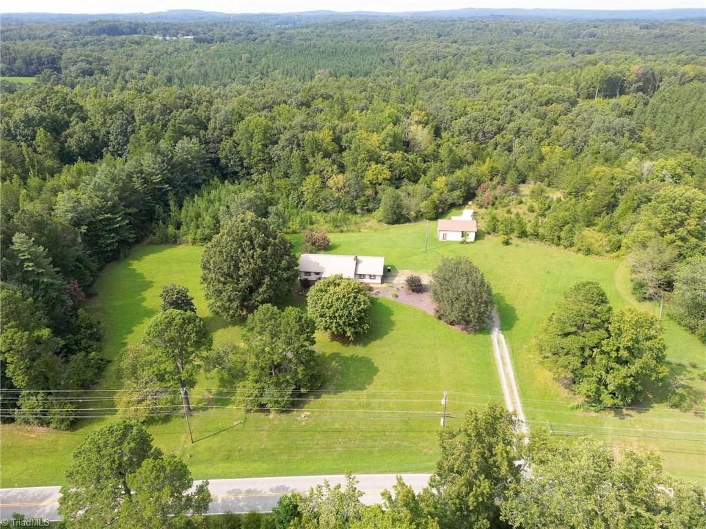 1131 Hannerville Road Lexington, NC 27292 - Photo 32 of 39 Gallery Image 32