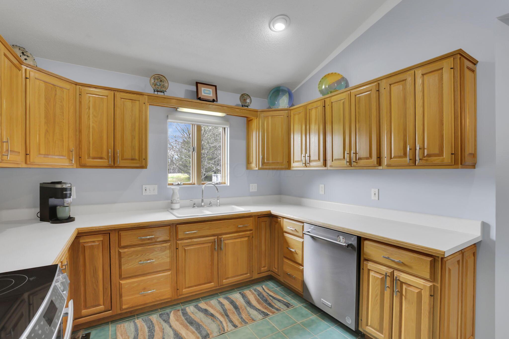 11135 Salem Road Athens, OH 45701 - Photo 18 of 90 18-web-or-mls-LO5A5529