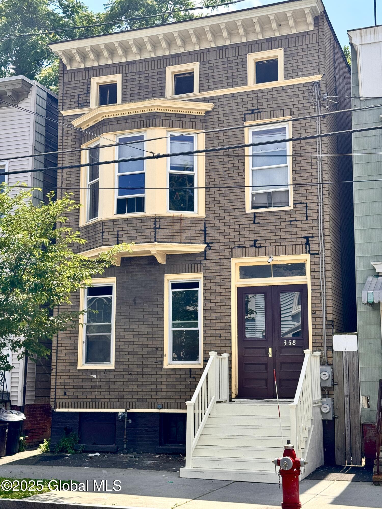 358 2nd Street Albany, NY 12206 - Photo 2 of 31 Front View