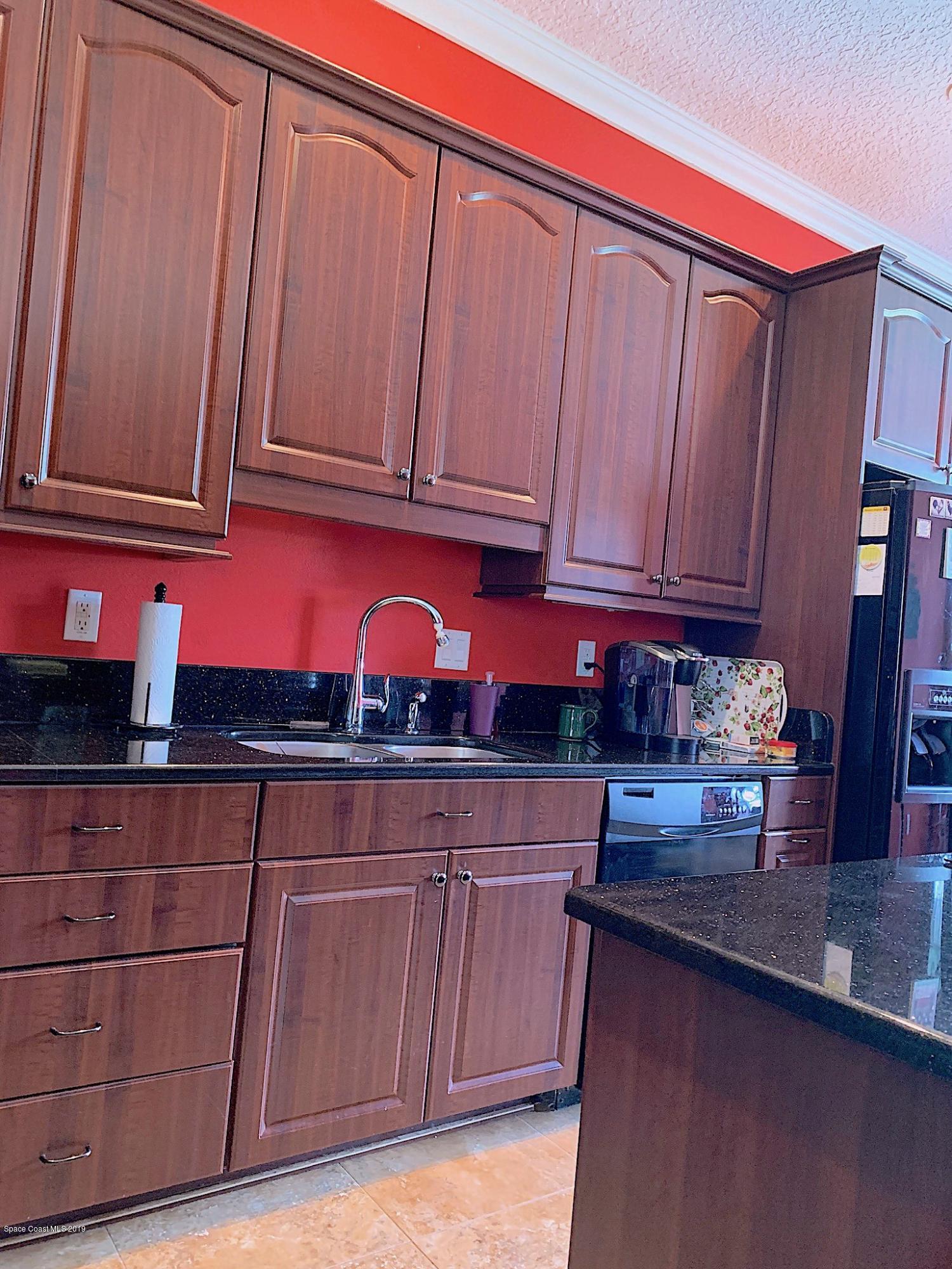 6191 Janina Road Cocoa, FL 32927 - Photo 7 of 22 Kitchen sink area