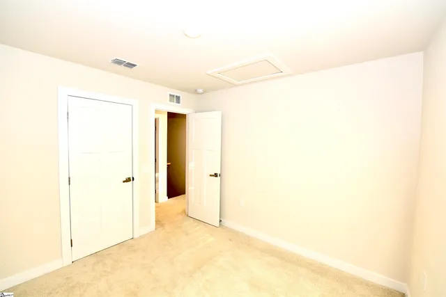 $299,900 | 410 Hargrove Court, Greenville, SC 29617