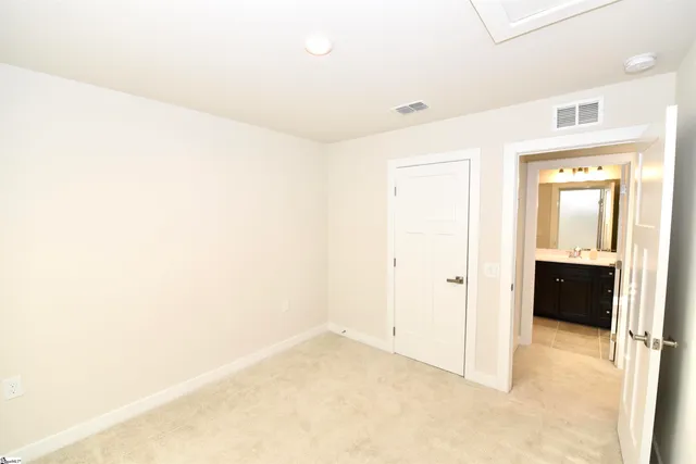 $299,900 | 410 Hargrove Court, Greenville, SC 29617