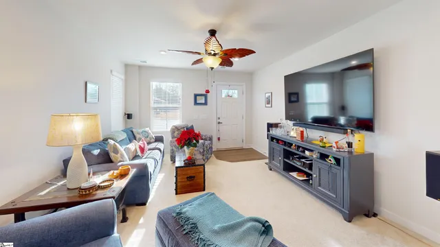 $299,900 | 410 Hargrove Court, Greenville, SC 29617