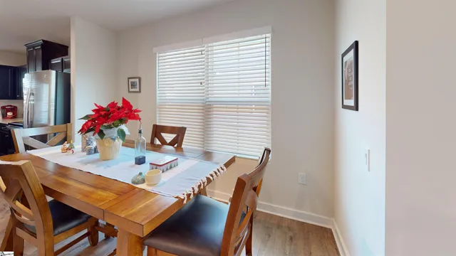 $299,900 | 410 Hargrove Court, Greenville, SC 29617