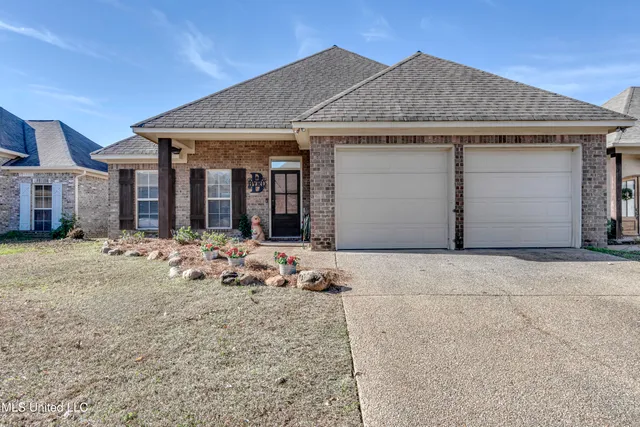 $249,900 | 717 Chambord Drive, Brandon, MS 39042