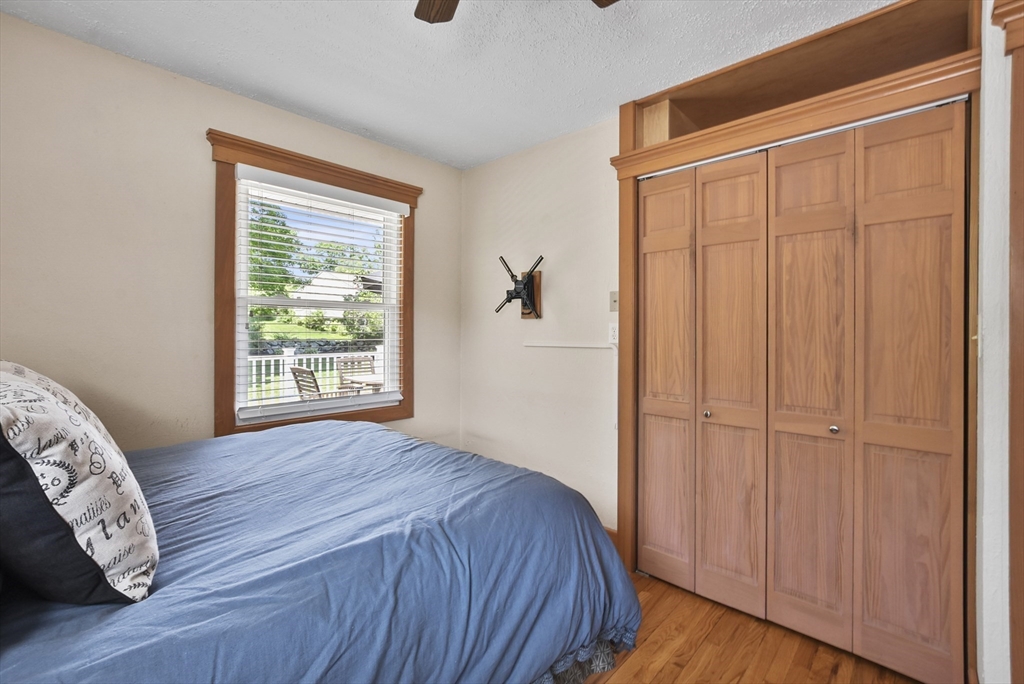 25 Robin Road Westborough, MA 01581 - Photo 12 of 42 Gallery Image 12