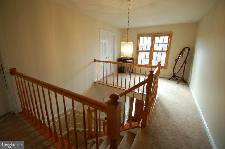 16805 Cashell Road Olney, MD 20832 - Photo 12 of 26 Interior (General)