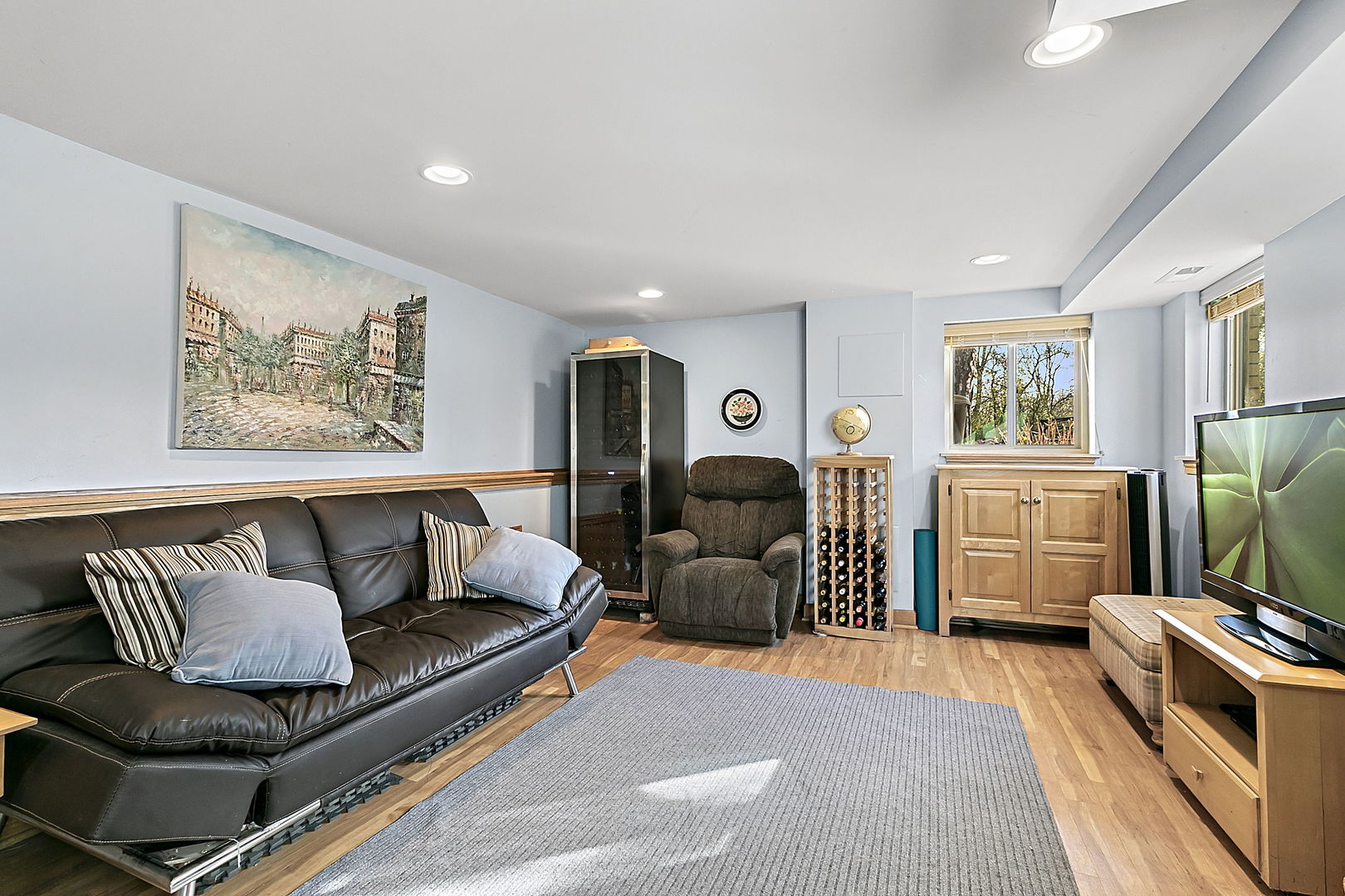 216 Waubansee Road Riverside, IL 60546 - Photo 18 of 37 Gallery Image 18